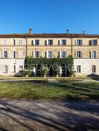 Casa senhorial com parque e edifícios anexos perto de Piacenza, Alseno, Emília-Romanha