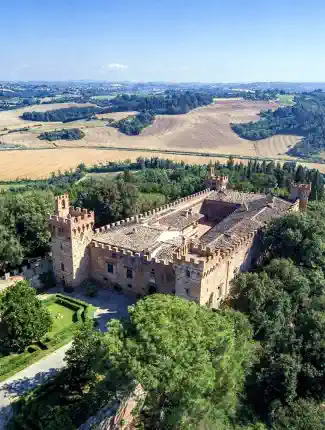 Castelo renascentista com mais de 500 ha na Toscânia, Castelfiorentino, Toscana